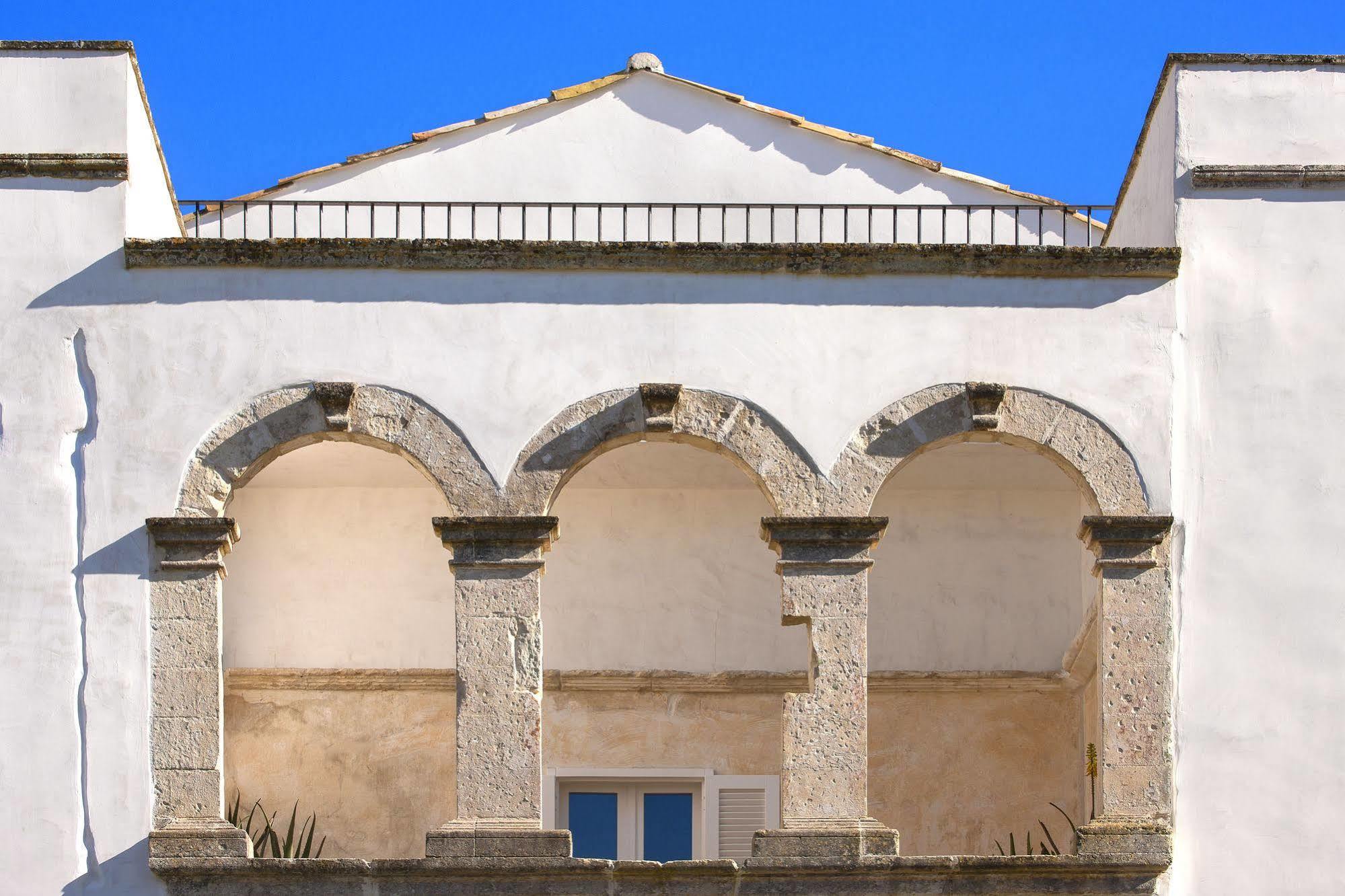 Bed & Breakfast Critabianca - Masseria In Salento Cutrofiano