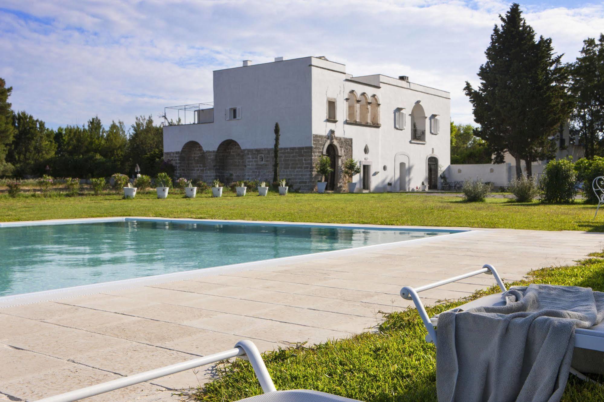 Critabianca - Masseria In Salento Bed & Breakfast